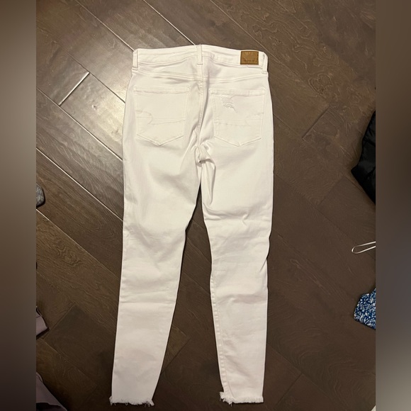 American eagle white ripped jeans size: 8 - Picture 2 of 4